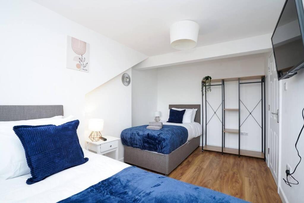 3 Bedroom Home With Free Parking Leeds  Exterior foto